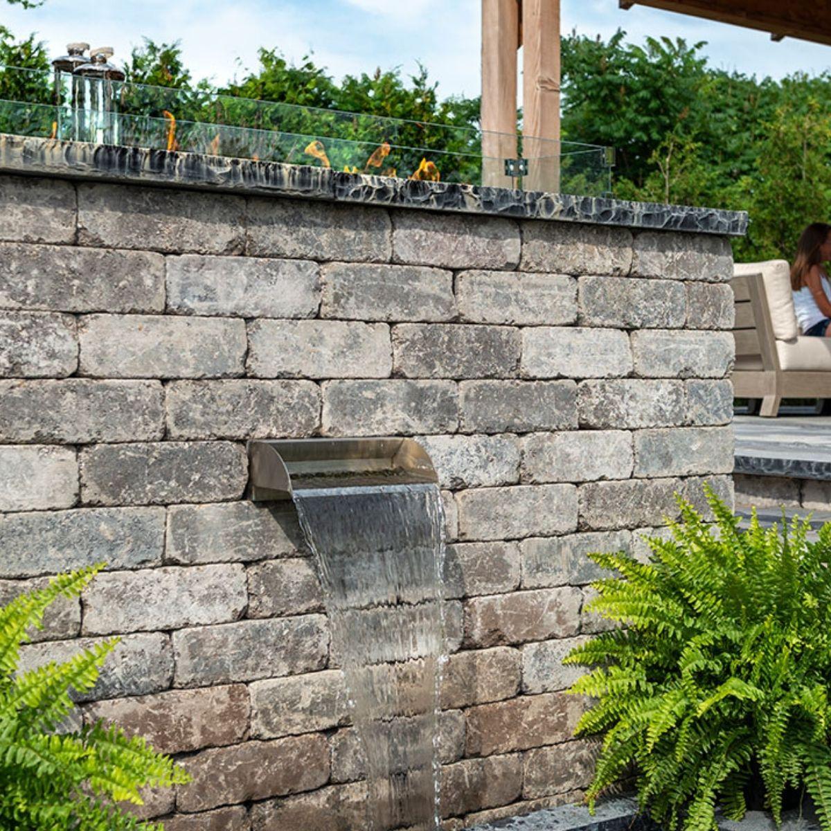 Brussels Dimensional Tappered (S) in Sandstone - Unilock | Kurtz Bros