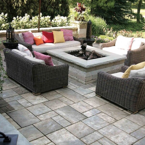 BEACON HILL™ FLAGSTONE Pavers