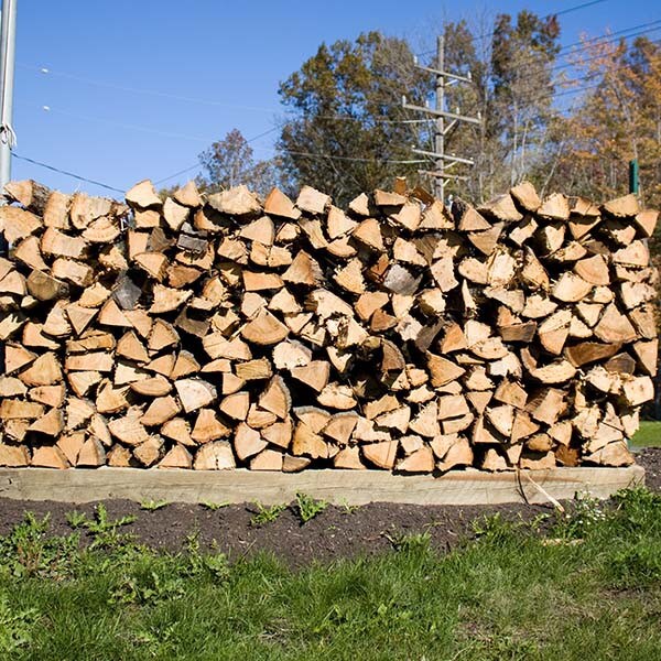 How Much Firewood Is in a Cord and How to Store It