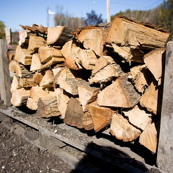 How Much Wood is in a Rock Calculator: Find Out Now!